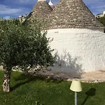 Trulli Di Malzo 別荘