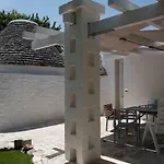 Trulli Di Malzo * ロコロトンド