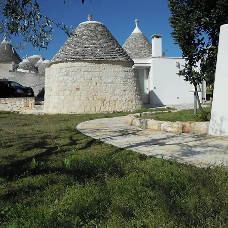 Trulli Di Malzo * Locorotondo